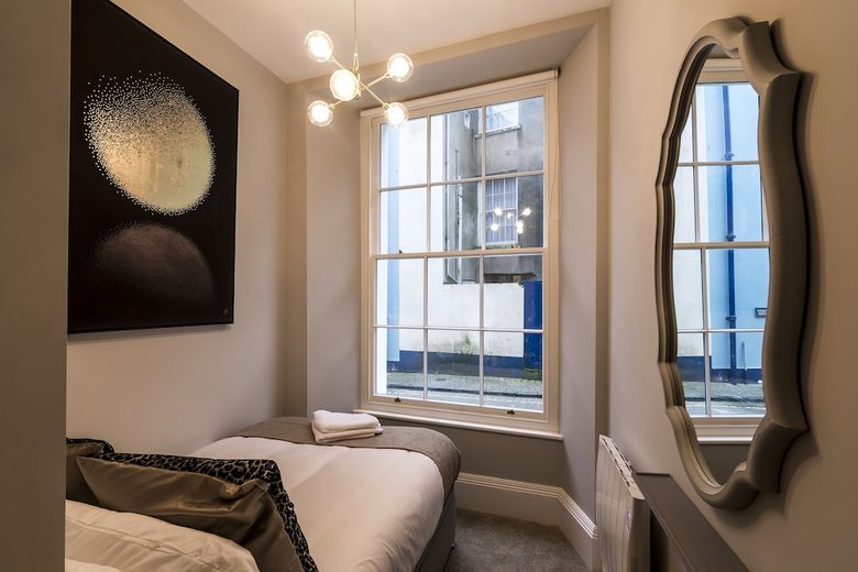 Pieces Of Eight Two Bedroom Apartment