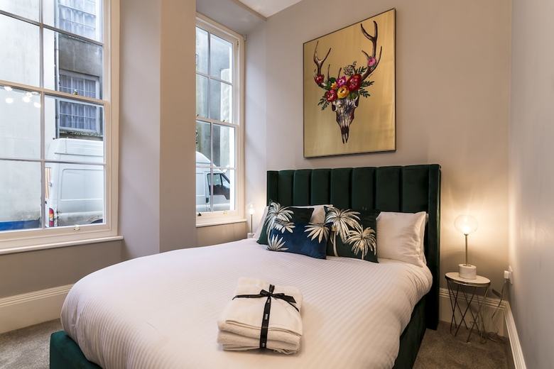 Pieces Of Eight Two Bedroom Apartment
