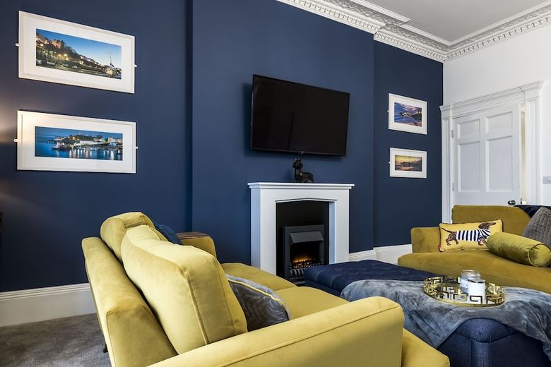 Pieces Of Eight Two Bedroom Apartment