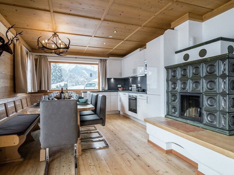 Spacious Holiday Home In Wald Im Pinzgau With Sauna