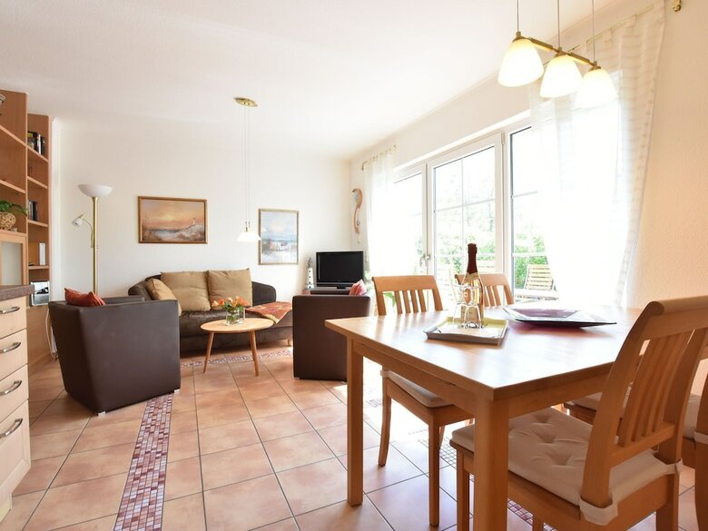 Luxurious Seaside Holiday Home In B�rgerende-rethwisch