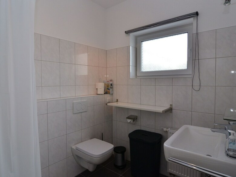 Elegant Villa With Garden, Private Terrace, Balcony, Heating