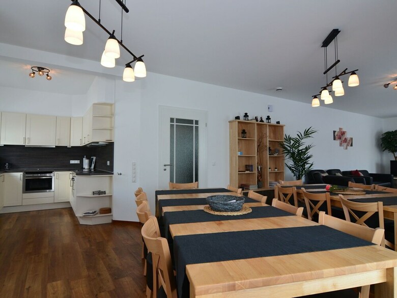 Elegant Villa With Garden, Private Terrace, Balcony, Heating