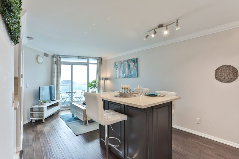 Apartamentos Lively Urban Condo In Old Toronto
