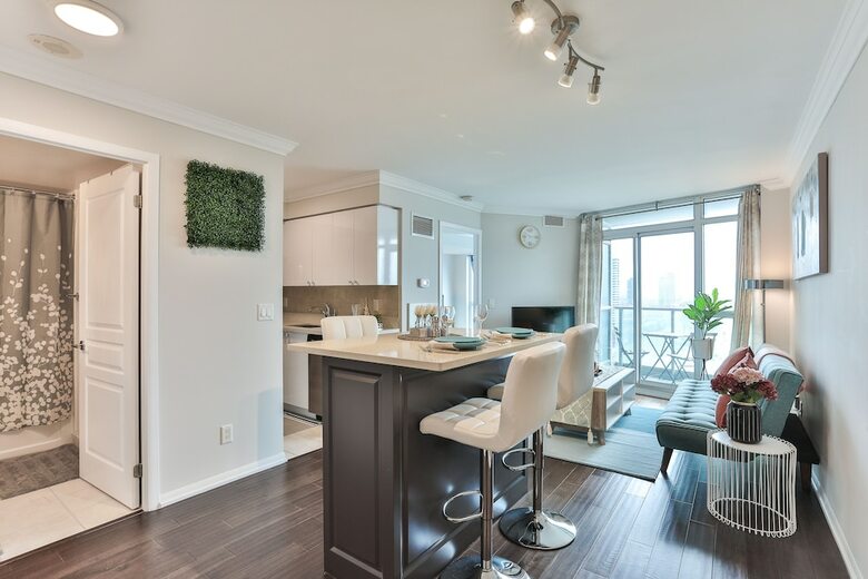 Apartamentos Lively Urban Condo In Old Toronto
