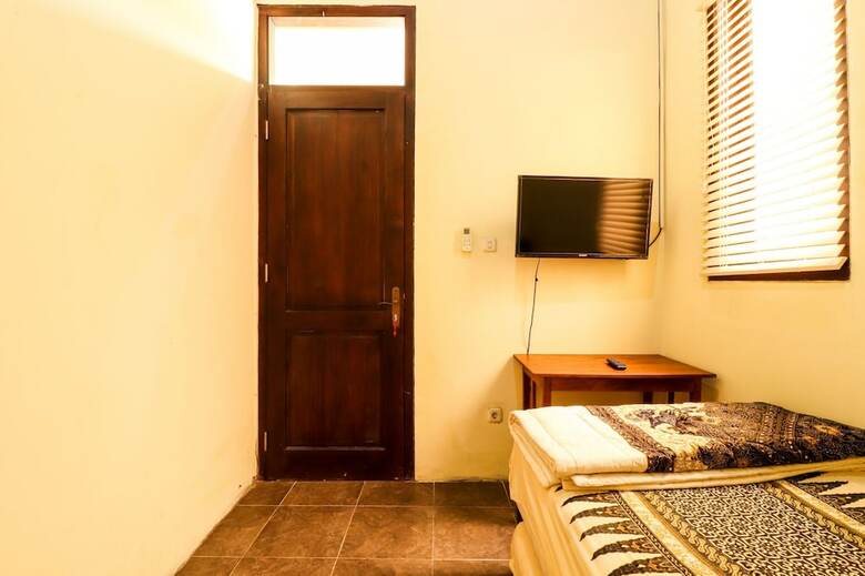 Hotel Griya Pamengkang 1 - Javanese House