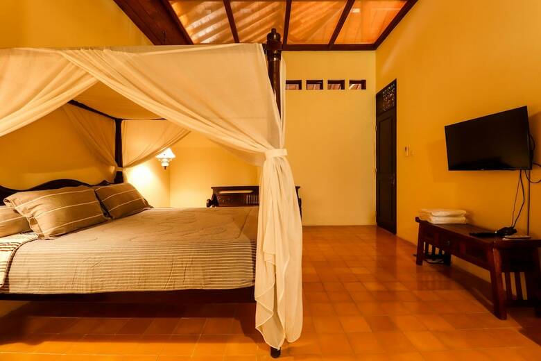 Hotel Griya Pamengkang 1 - Javanese House