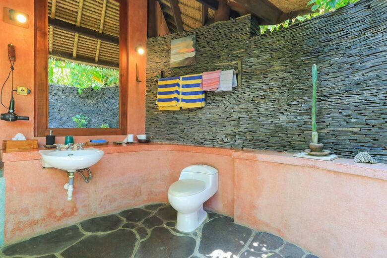 Hotel Palm Beach Villas Bali
