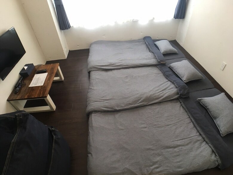 Hostal Golden Mile Hostel