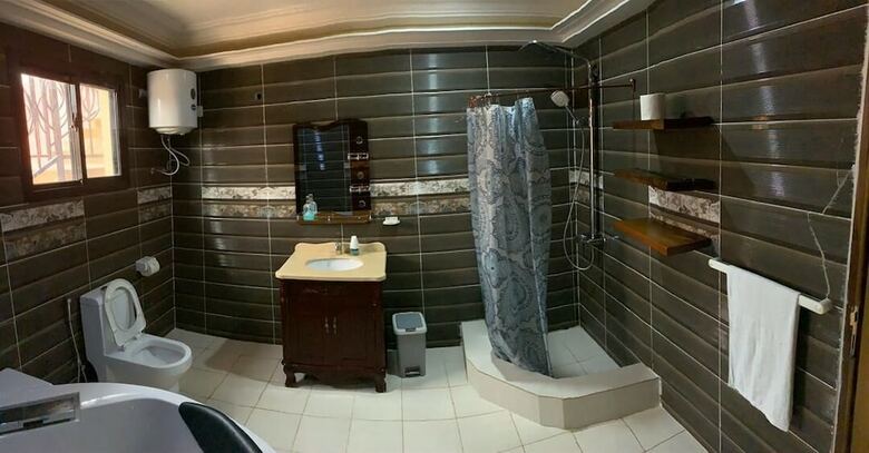 Hotel Nimi Beach Resort