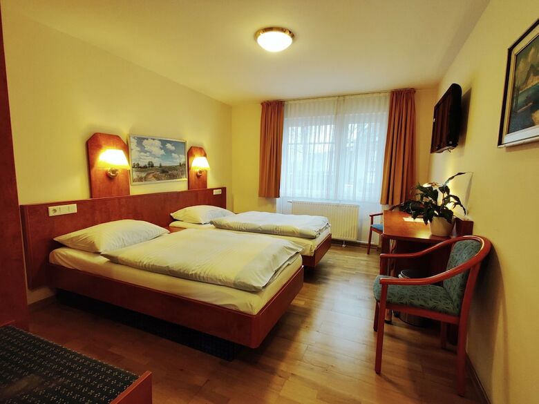 Hotel Xenia