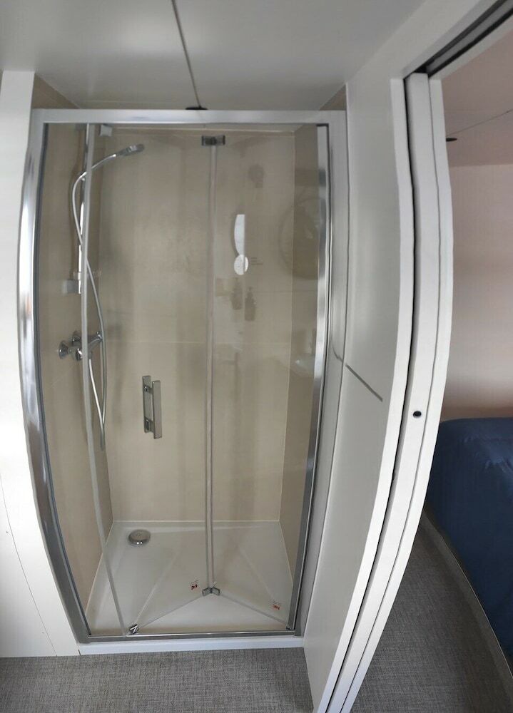 Hotel P�niche Carpe Diem La Rivi�re House
