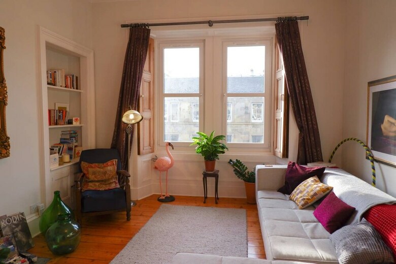 Luxury Central Georgian Apartment With Castle Views