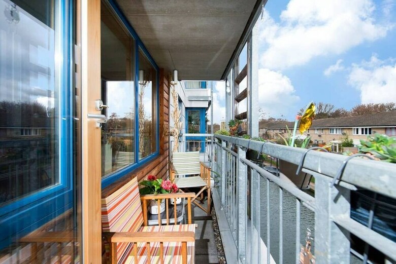Apartamento Homely 1 Bedroom Canal Side Flat With Balcony
