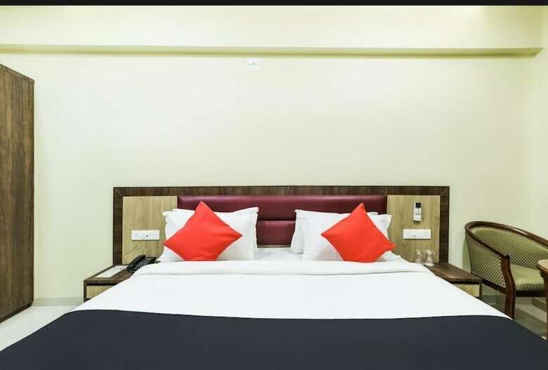 Hotel Shiv Palace