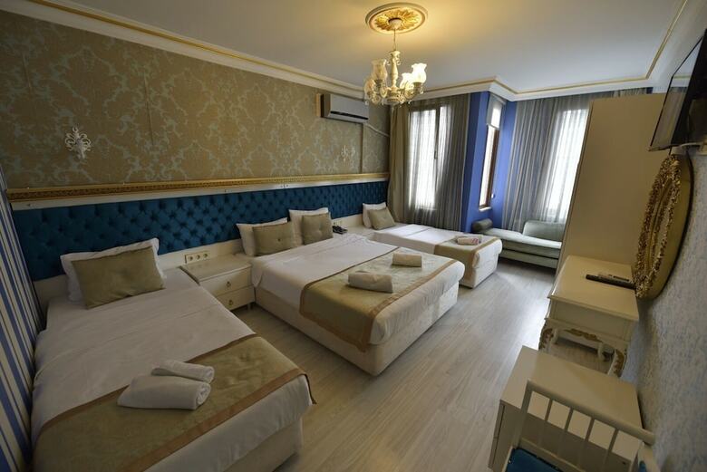 Nova  Roma Hotel