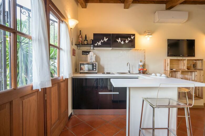 Podere Rosso Baccar� - Bed & Breakfast