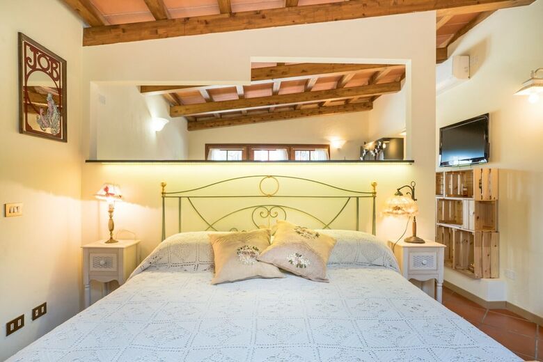 Podere Rosso Baccar� - Bed & Breakfast