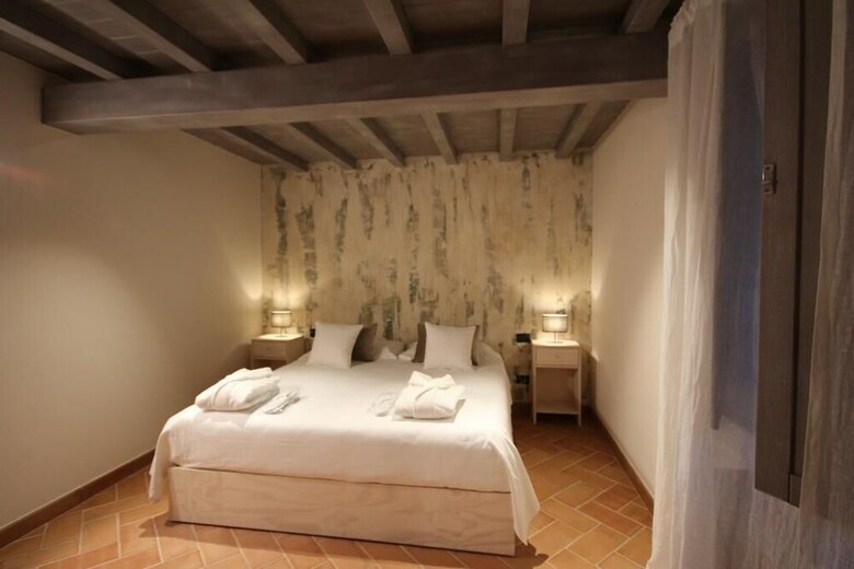 Bed & Breakfast Dimora Carducci