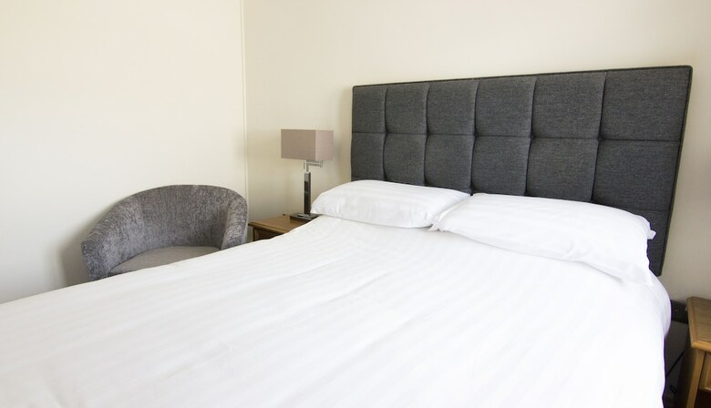 St David's Cross Hotel