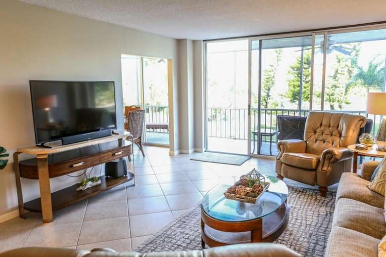 Marina Towers 108
