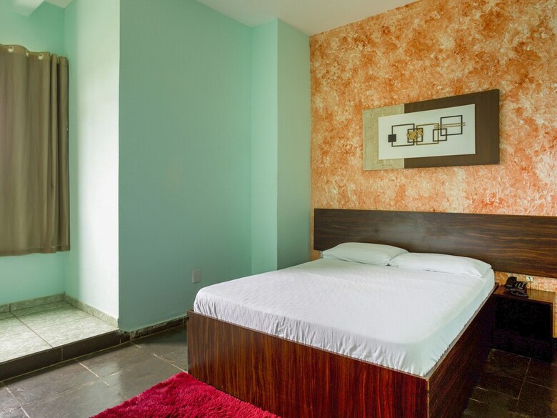 Oyo Hotel Lm