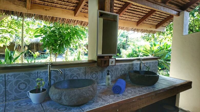 Hotel Same Same Bungalows Eco Lodge