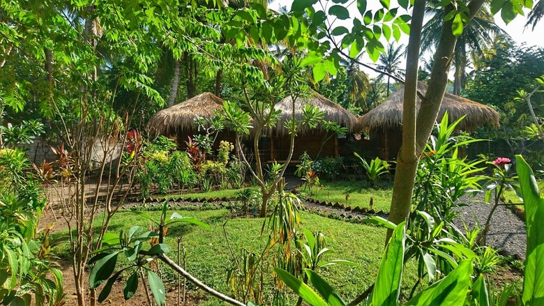 Hotel Same Same Bungalows Eco Lodge