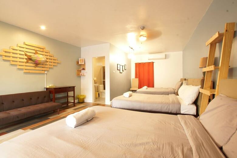 Hotel Kalachuchi Inn