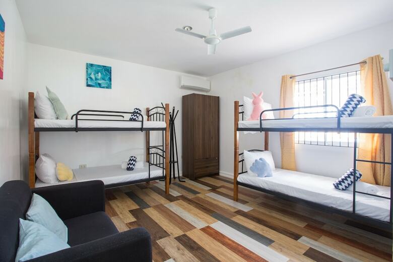 Hotel Kalachuchi Inn