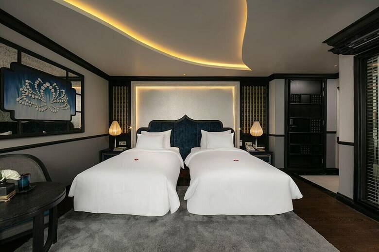 Madeline Cruises
