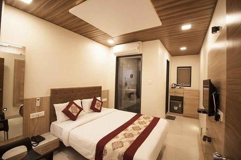 Hotel Onella Regency