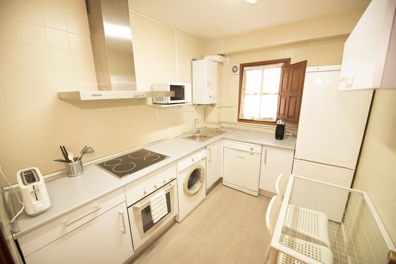 Apartamento Espacios Blanco Plaza Del Viejo Coso