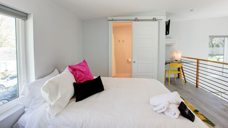2 Bedroom, Woodside Avenue