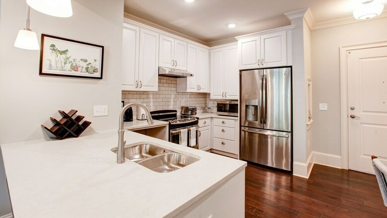 2 Bedroom, Queens Road