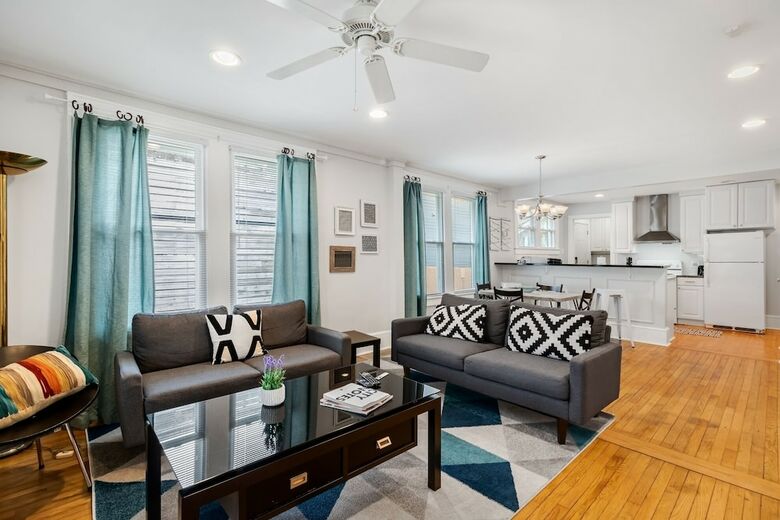 1 Bedroom, Allen Street