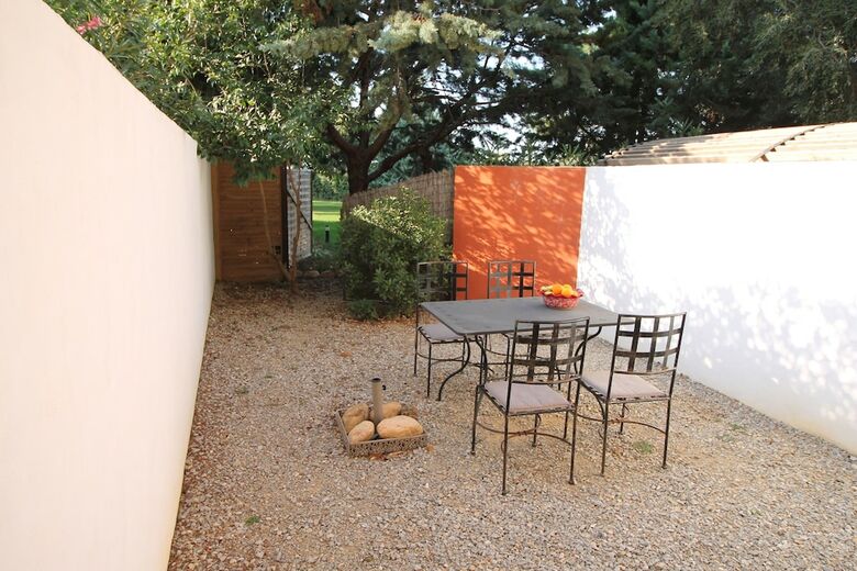Mas Du Domaine de Montcalm - B&B & Gites