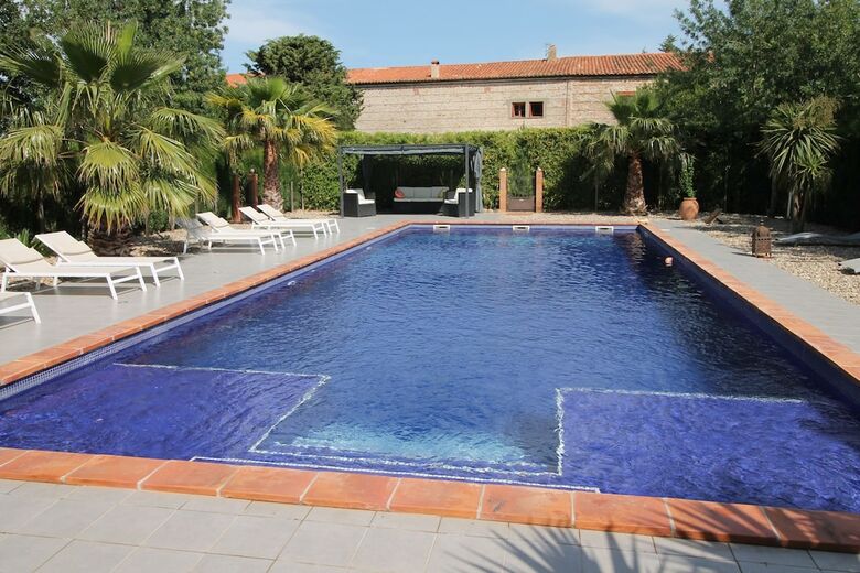 Mas Du Domaine de Montcalm - B&B & Gites