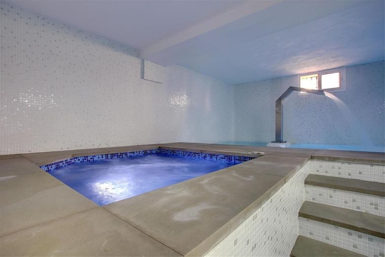 Modern Detached Villa With Indoor Spa