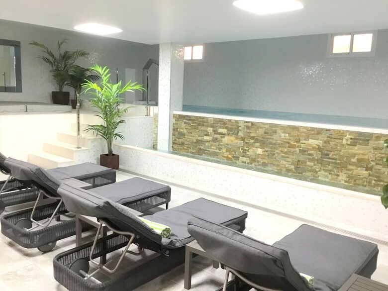 Modern Detached Villa With Indoor Spa