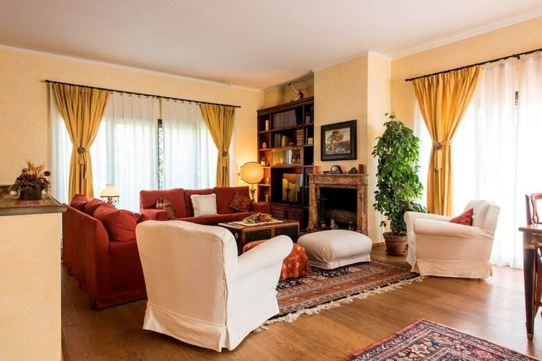 Deluxe Charming Florentine Villa In The City. Plus