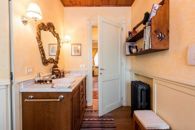 Deluxe Charming Florentine Villa In The City. Plus