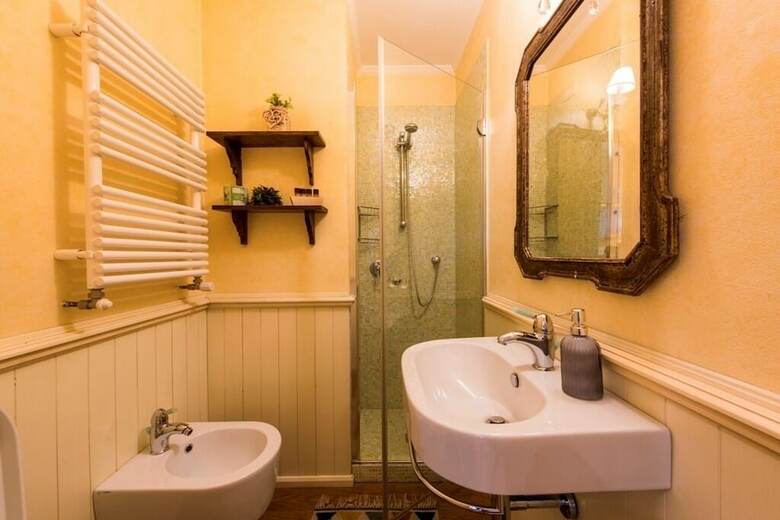 Deluxe Charming Florentine Villa In The City. Plus