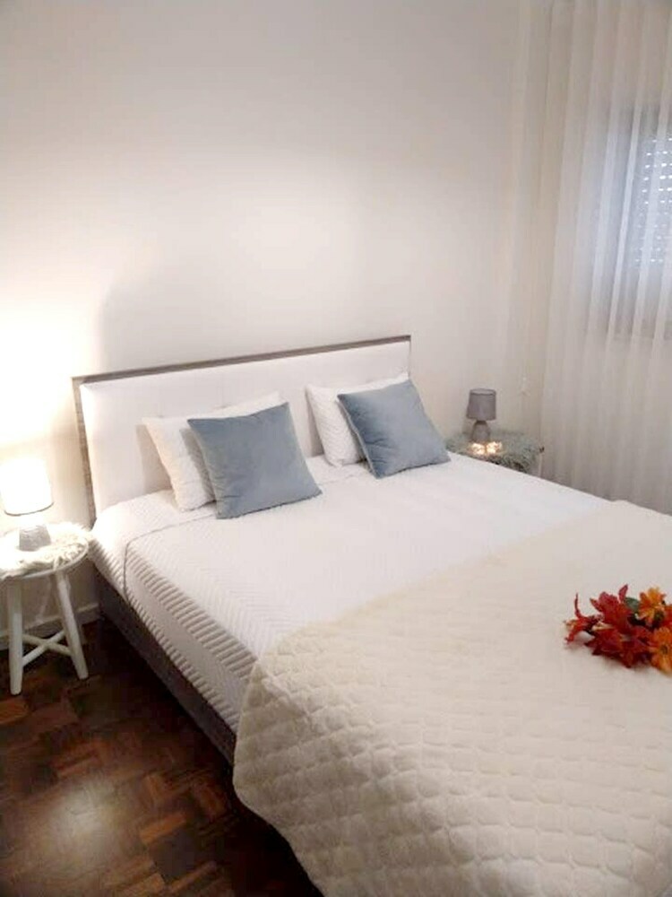 Apartment With 2 Bedrooms In Braga, With Wifi