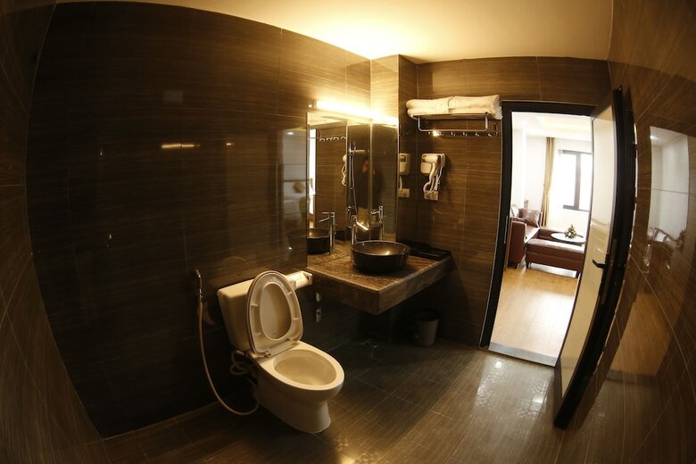 Bao Ngoc Diamond Hotel
