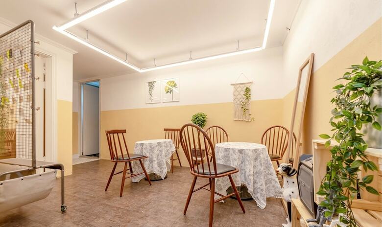 Seeu House