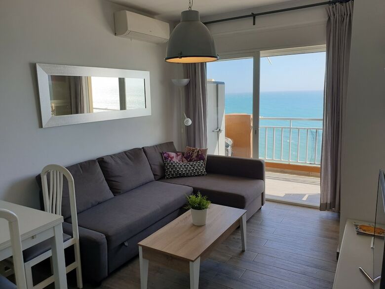 Apartamento El Yate In Front Of The Sea