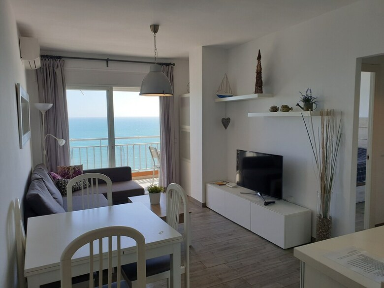Apartamento El Yate In Front Of The Sea