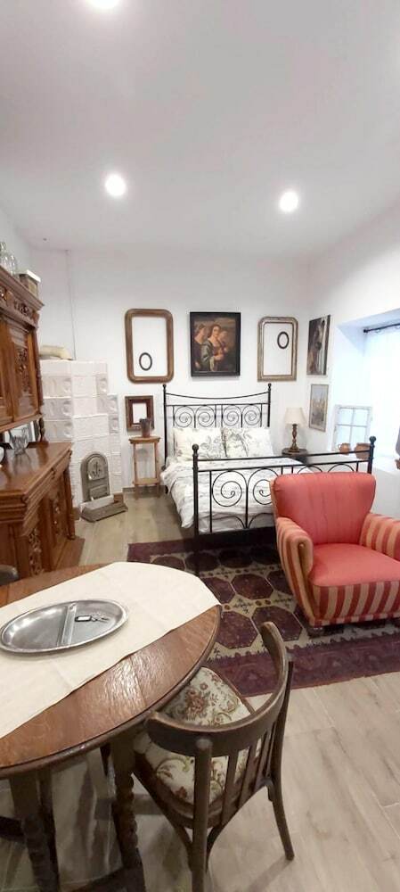 Apartamento Studio In Cluj-napoca, With Terrace And Wifi