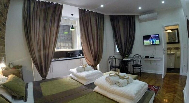 Belle Apartments Squere